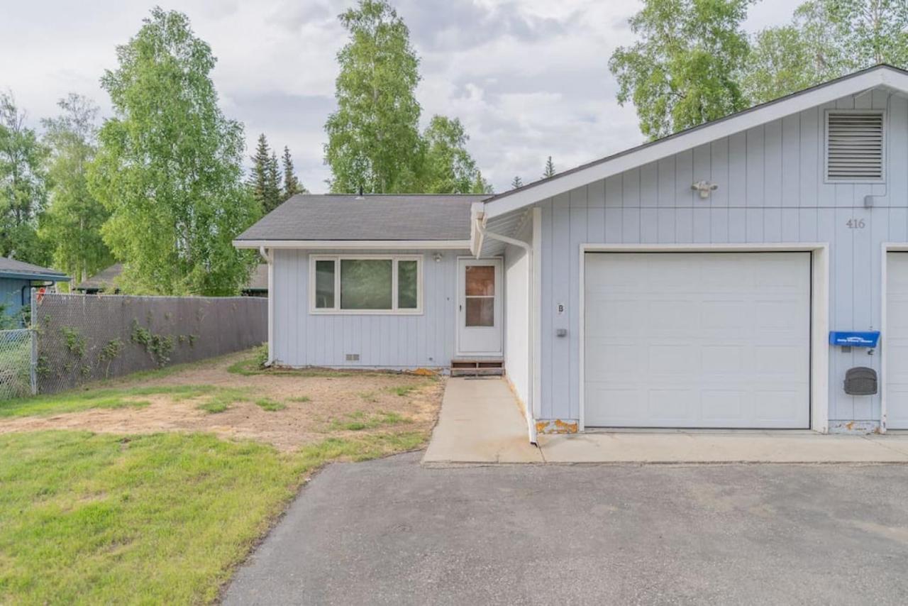 The Western Hale Hideaway Fairbanks Exterior photo