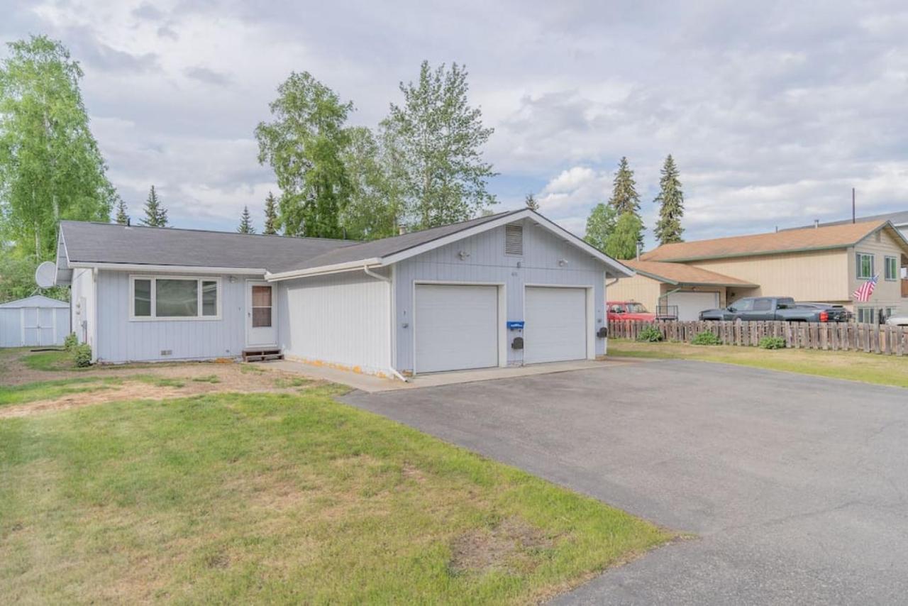 The Western Hale Hideaway Fairbanks Exterior photo